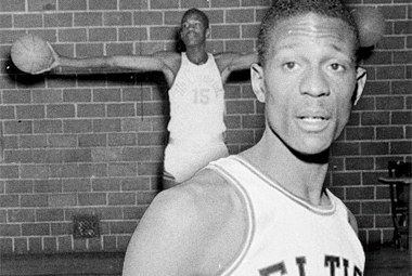 NBA to retire Celtics legend Bill Russell's No. 6 leaguewide - Los