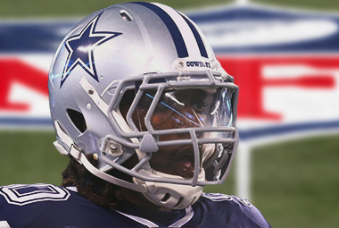 Dallas Cowboys' DeMarcus Lawrence suffers broken foot