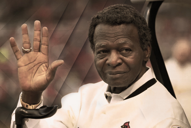 Hall of Famer Lou Brock, who stole bases and Cardinals fans hearts, dies at  81